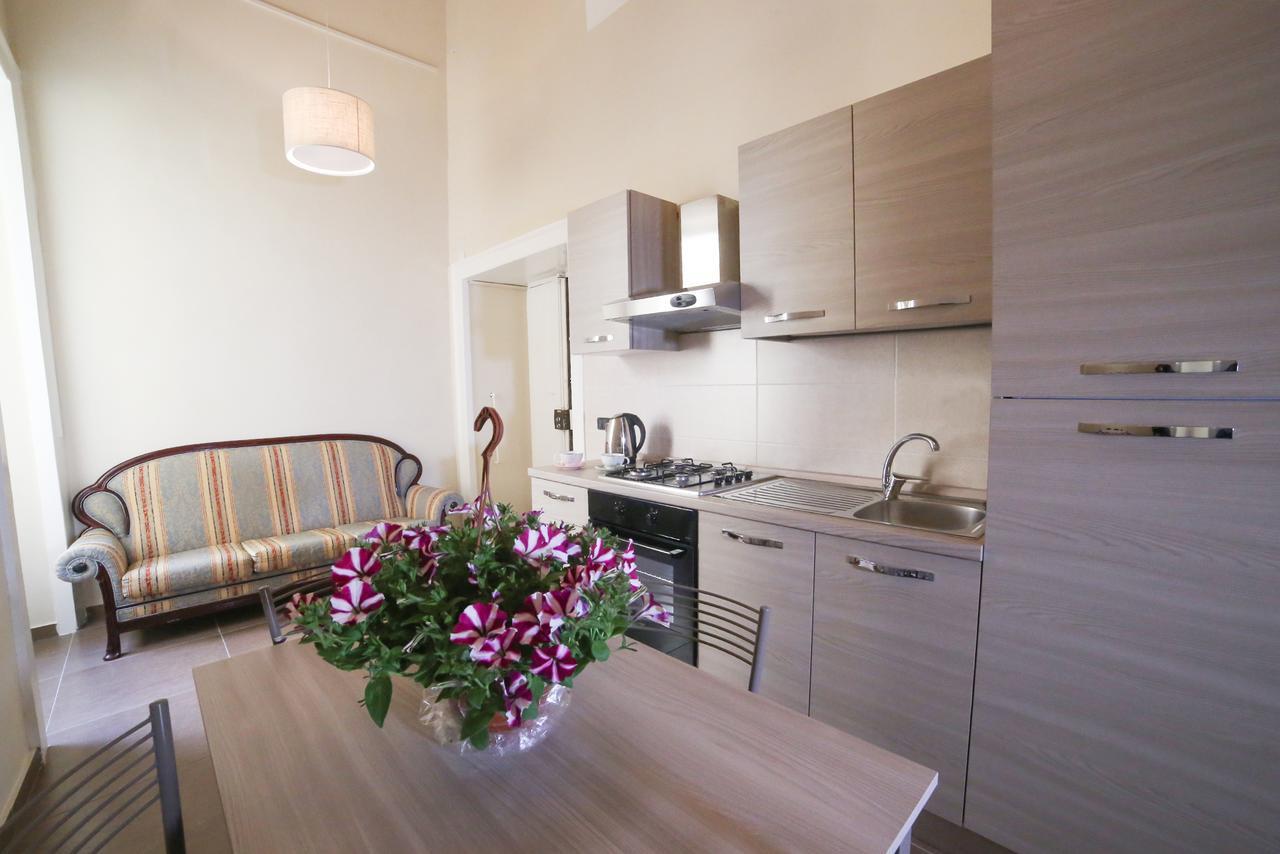 Casa Historical Center Bed & Breakfast Наполи Екстериор снимка